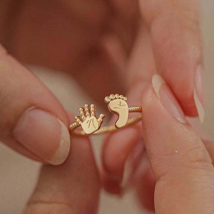 Nerila – Motherhood Symbol Ring