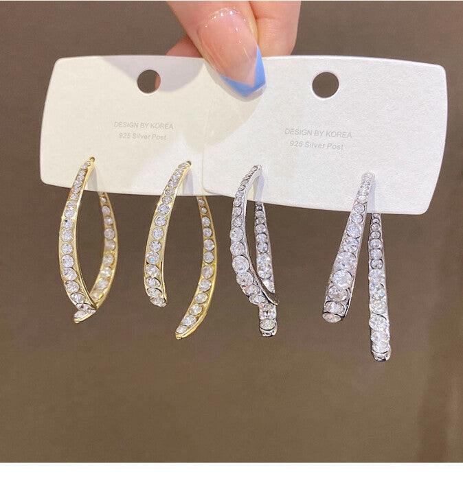 Lunarei – Curved Crystal Drop Earrings