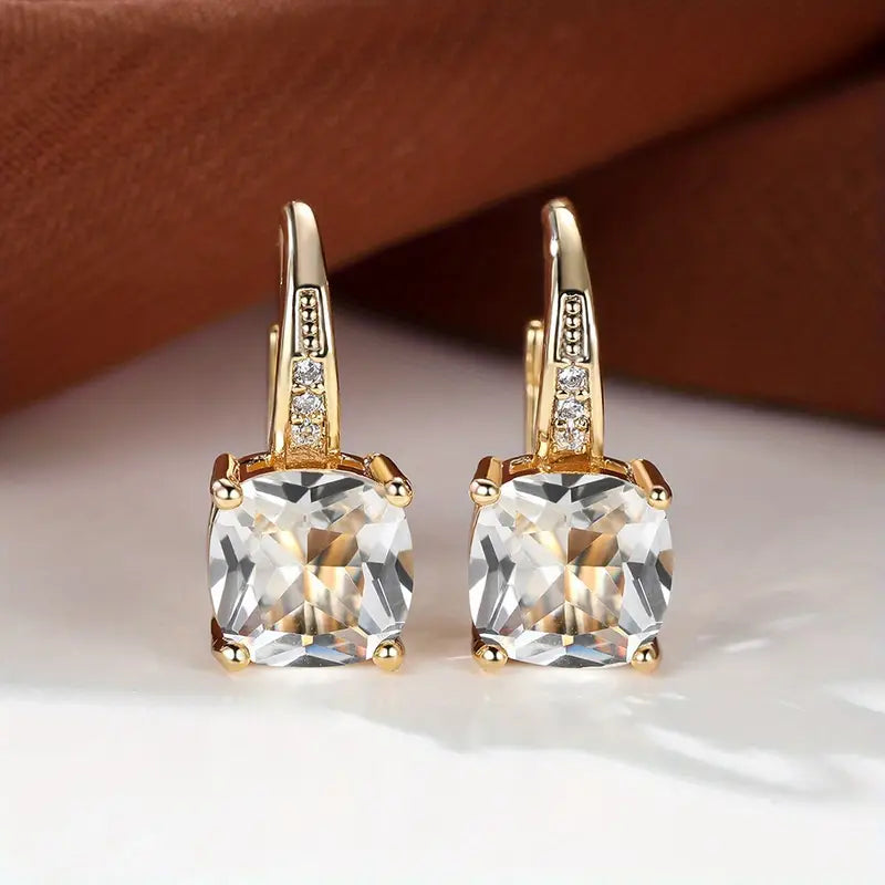 Selvara – Deep Blue Statement Earrings