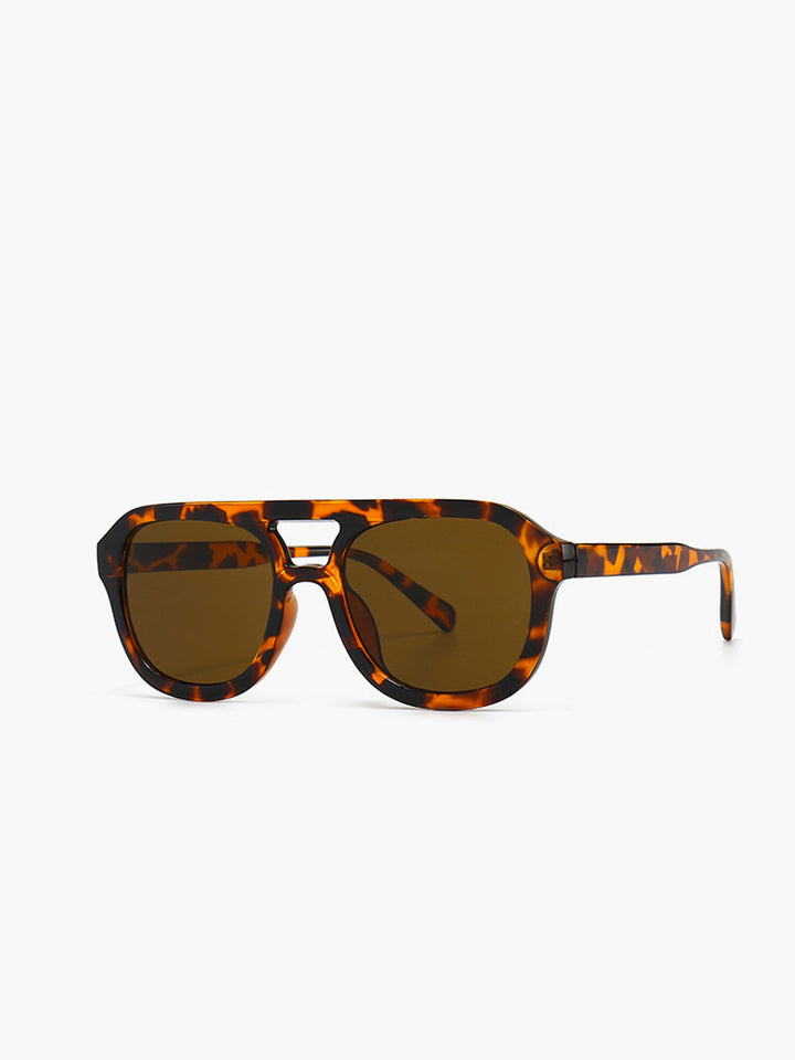 Sunglasses, brown tortoiseshell acetate frame, oversized aviator, acetate, Women