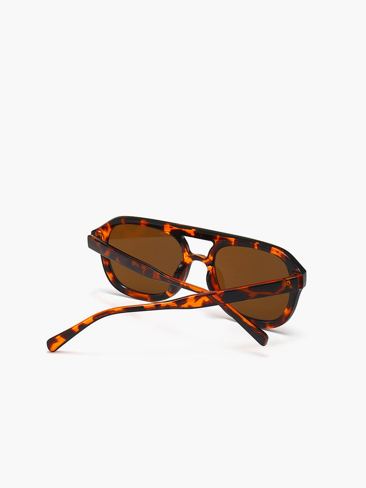 Sunglasses, brown tortoiseshell acetate frame, oversized aviator, acetate, Women