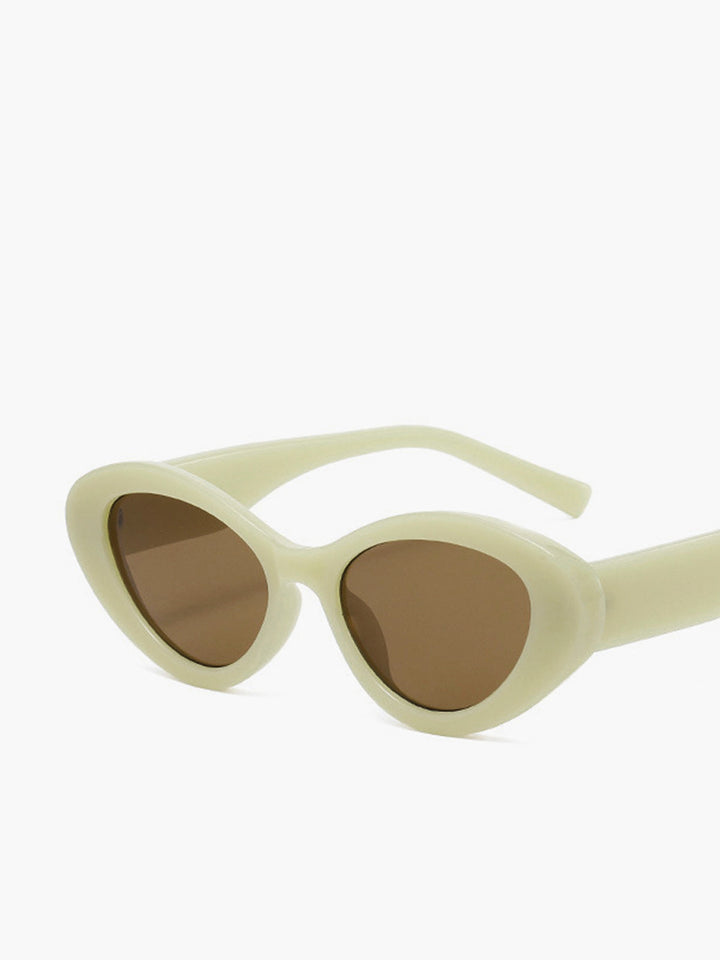 Sunglasses, oval cat eye silhouette in apricot, plastic, ladies