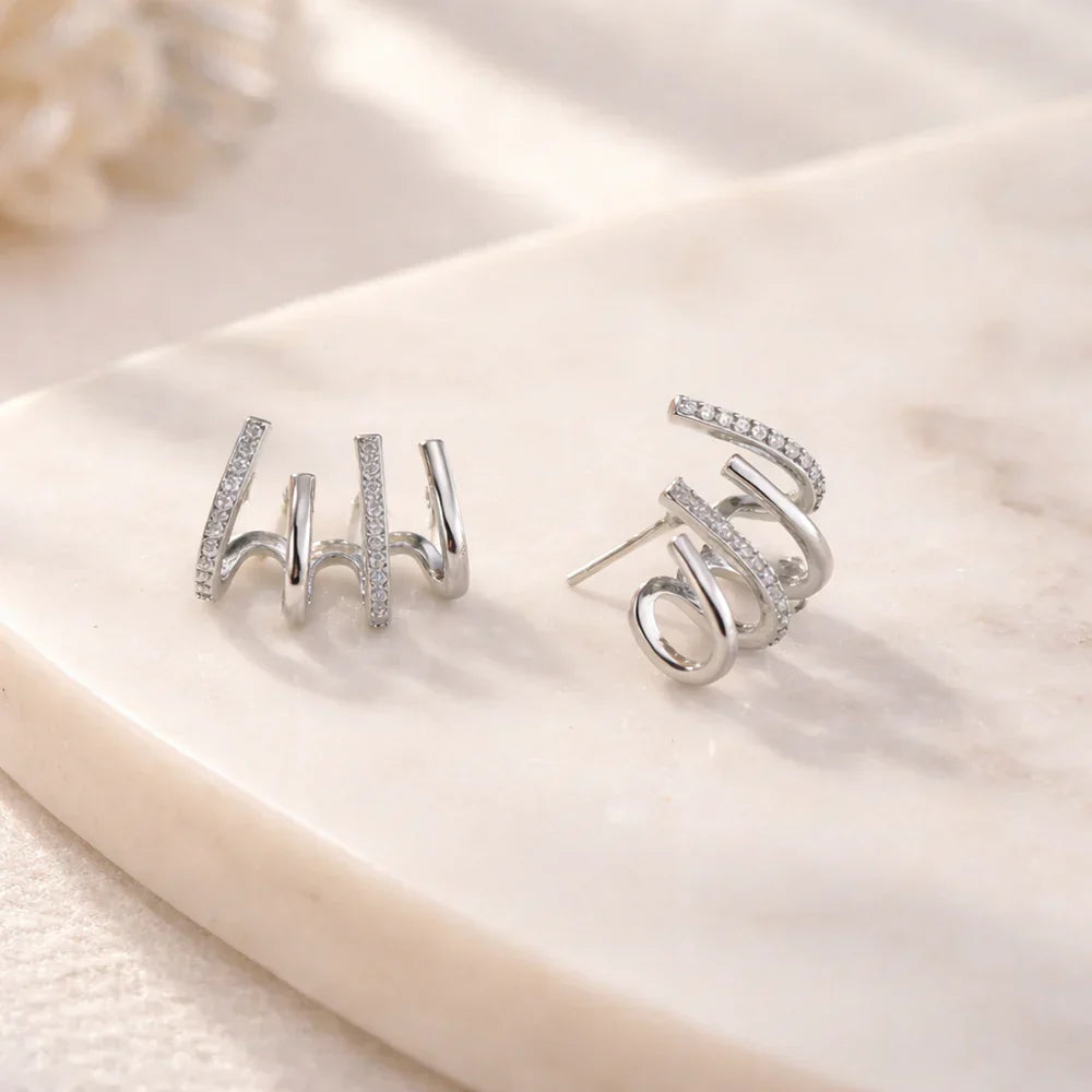Elen – Sculpted Spiral Ear Cuff Illusion