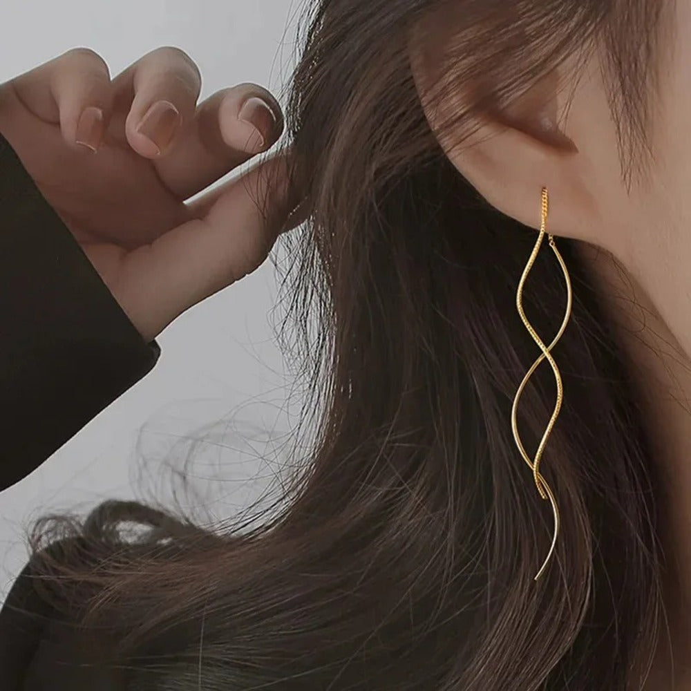 Aura – Sculpted Chain Drop Earrings
