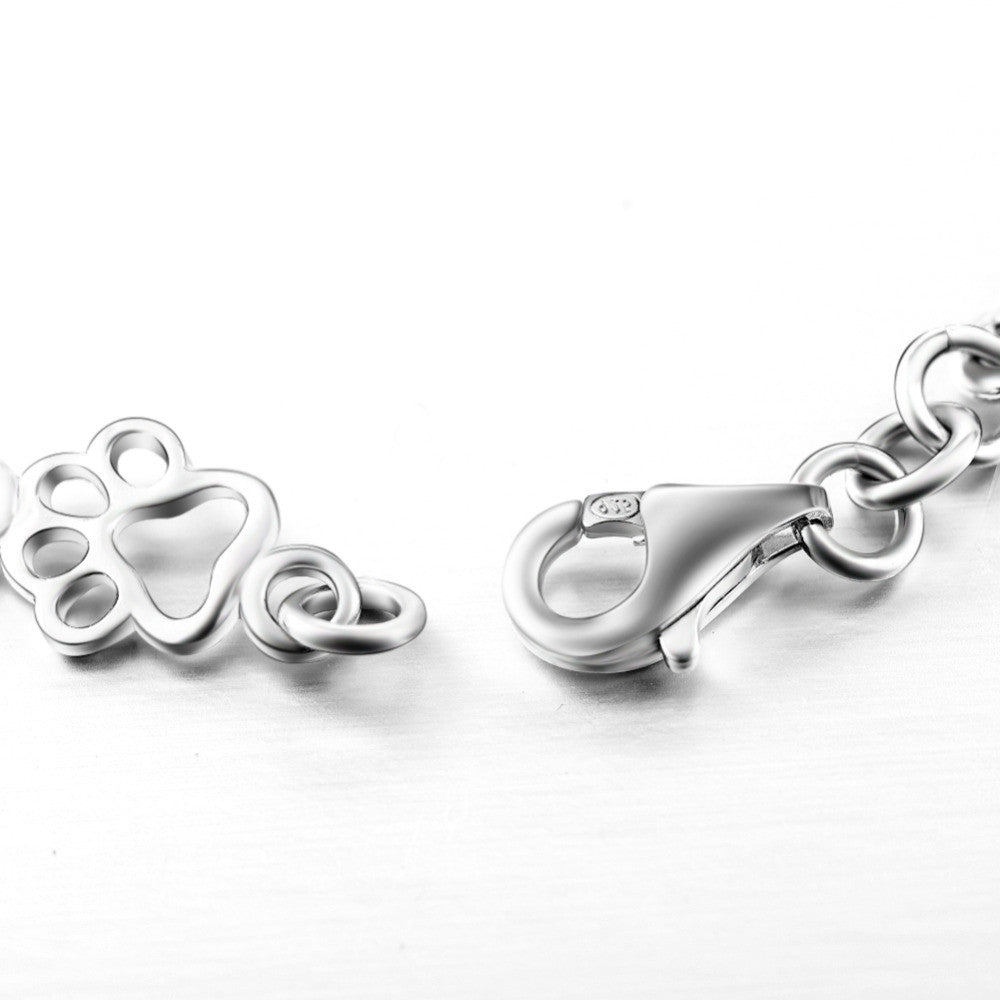 Solana – Paw and Bone Chain Bracelet with Quiet Charm