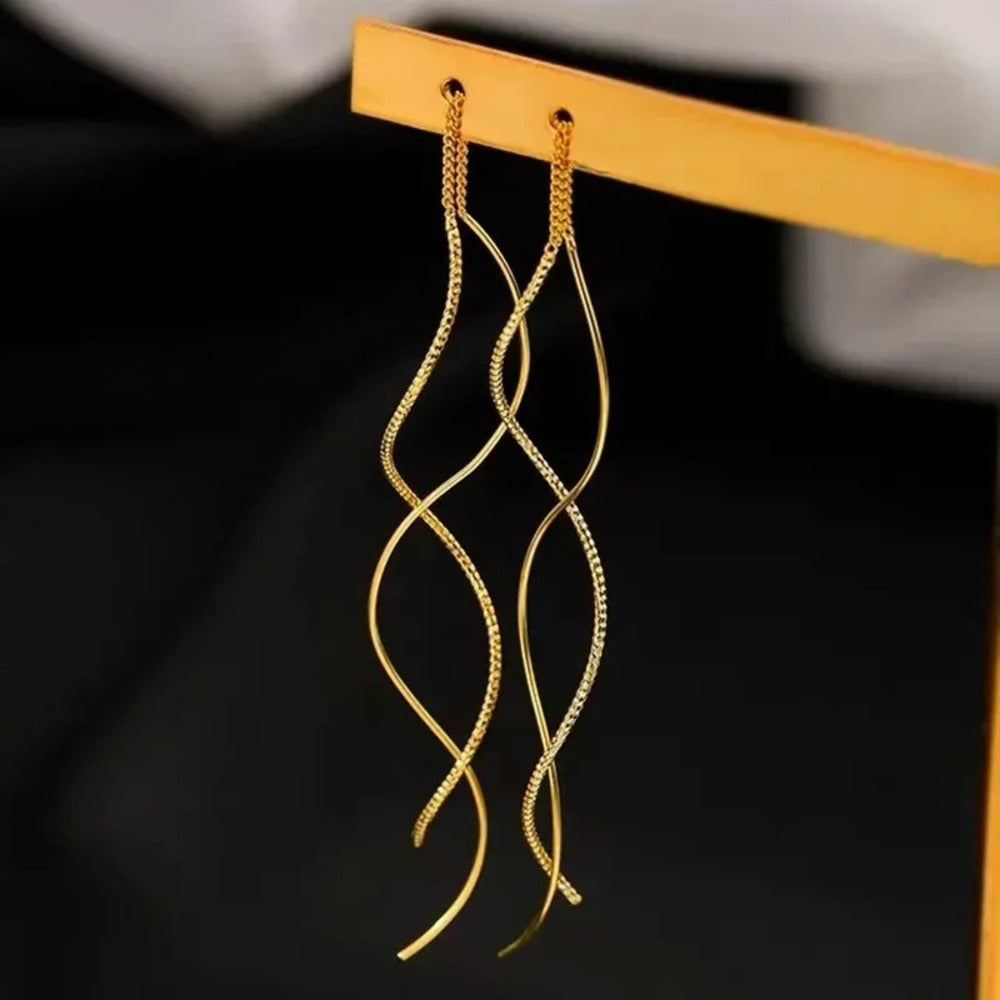 Aura – Sculpted Chain Drop Earrings