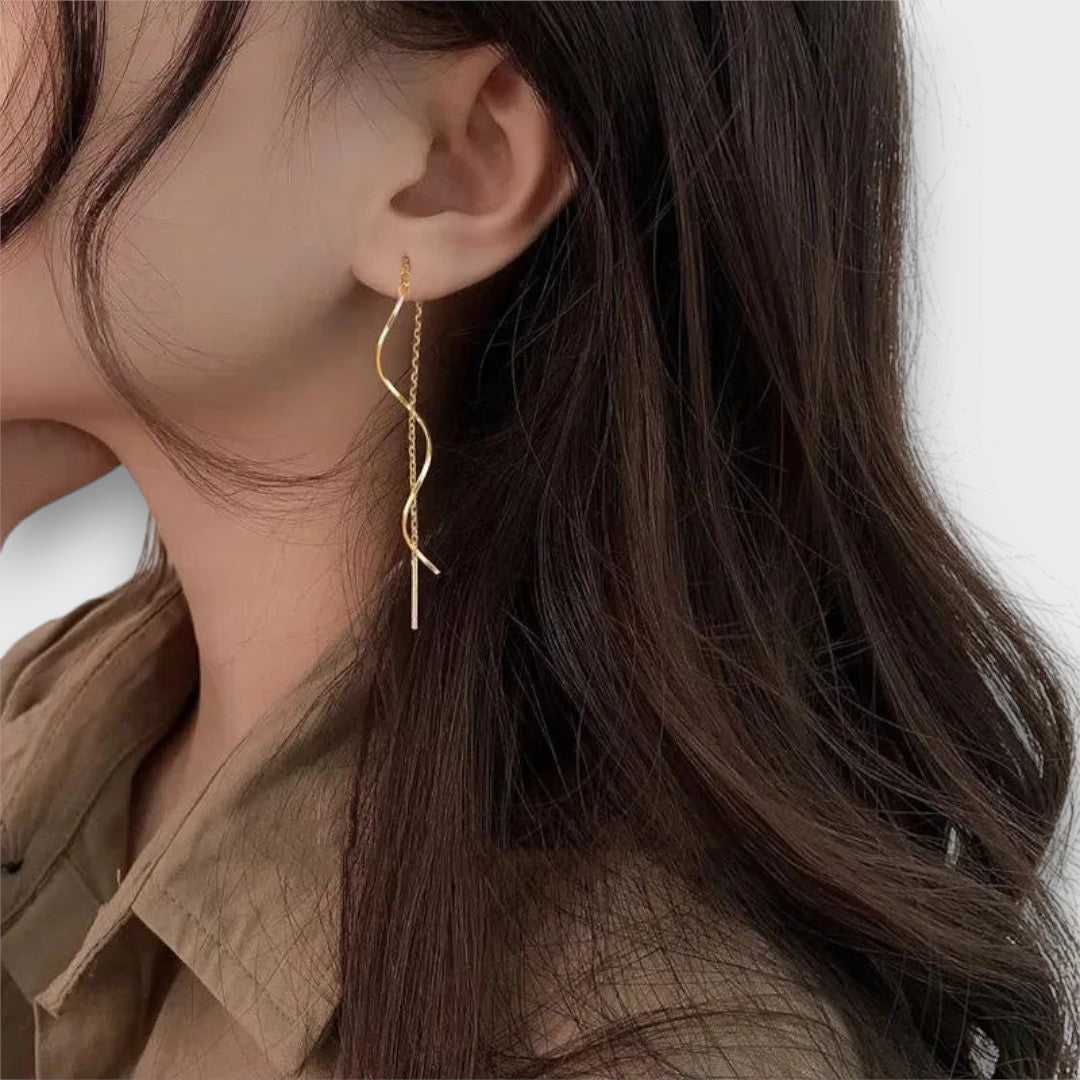Elwira – Long Earrings with Wave Shape