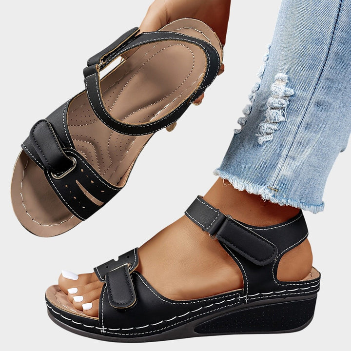 Ava | Women's Comfortable Flat Sandals - Black