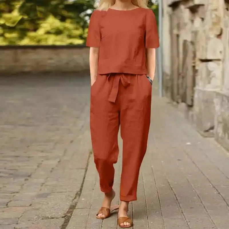 Charm | Chic Two-Piece Loungewear Set