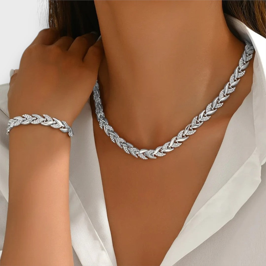 Naria – Elegance Rhinestone Fishtail Jewelry Set