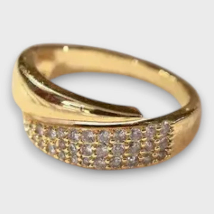 Aurena Haven Ring – Supporting the Fight Against Breast Cancer