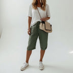 Jade | Women's Cotton Bermuda Shorts, Relaxed-Fit Warm-Weather Shorts | The Shrader Sisters | Zwart