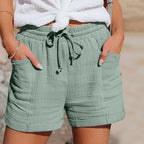 Kristy | Women's Lightweight Cotton Blend Shorts, Relaxed Fit Summer Shorts | The Shrader Sisters | Zwart