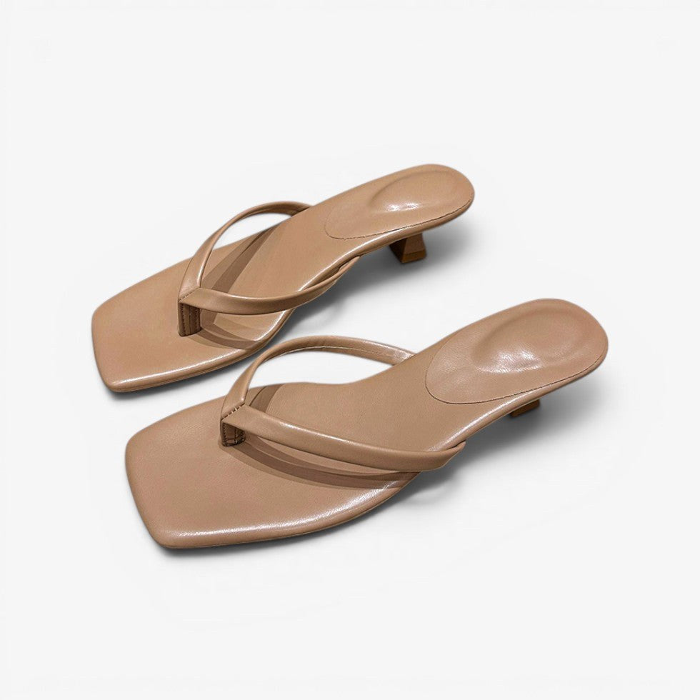 Matilda | Women's Thong Heel Sandals, Minimalist Block Heel Sandals | The Shrader Sisters | Beige