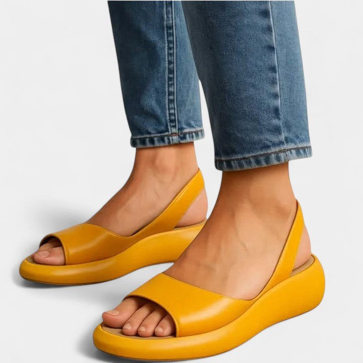 Riley | Women's Comfortable Flat Sandals - Yellow