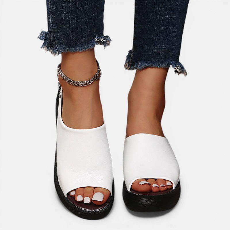 Tahnee | Women's Orthopaedic Slip-On Sandals, Comfort Everyday Sandals | The Shrader Sisters | Negro